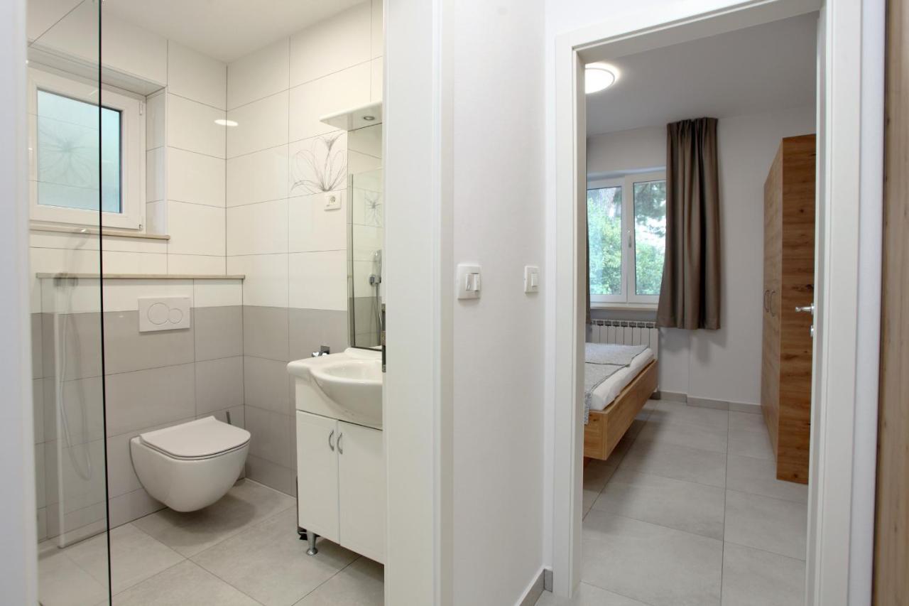 Sea View Apartments Portoroz Zm Exterior foto